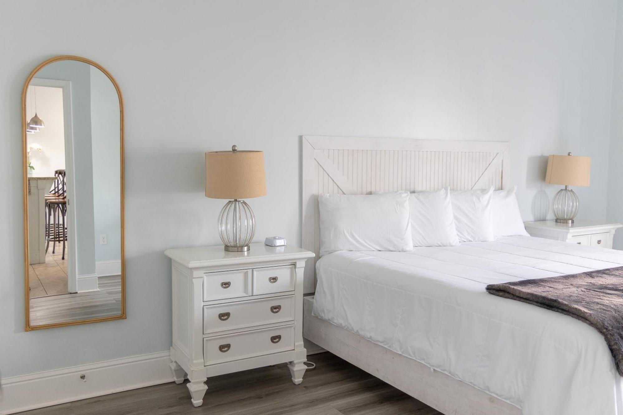 Hotel Whiskey In Pass Christian Ngoại thất bức ảnh