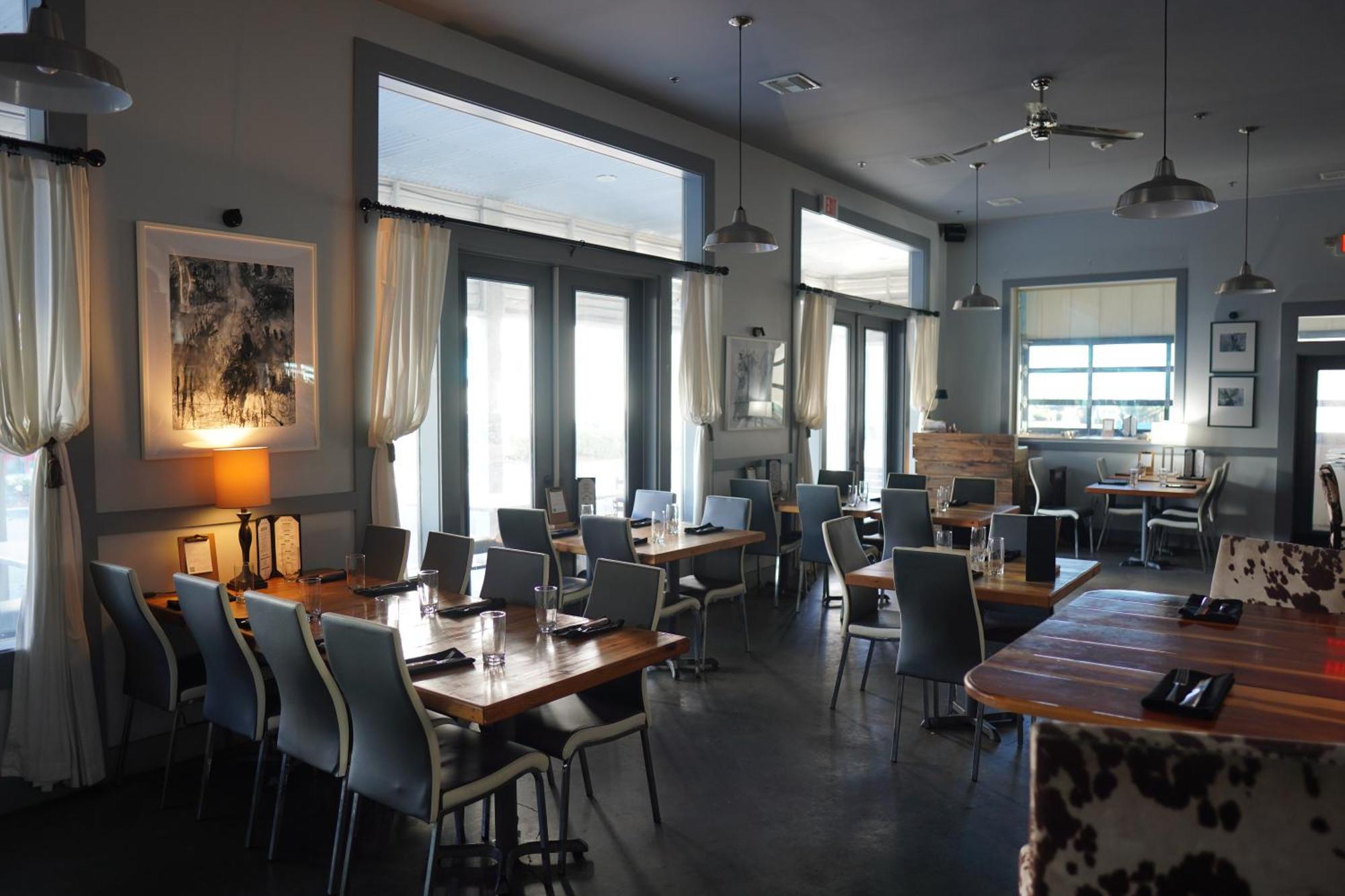 Hotel Whiskey In Pass Christian Ngoại thất bức ảnh